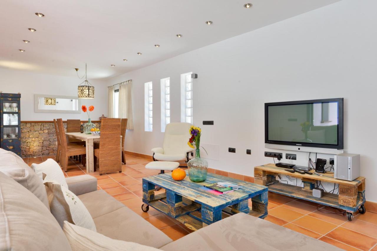 New Villa With Pool 19 Mins From Ibiza Town Cana Clara Santa Eularia des Riu Exteriér fotografie